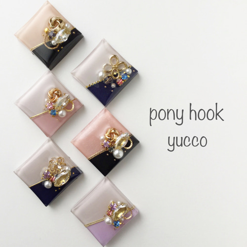 NO.169 手描き マット 桜 ヘアゴム ポニーフック レジン♬.*゜ NO.169 手描き マット 桜 ヘアゴム ポニーフック レジン♬.*゜