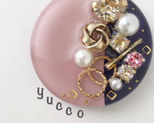 キラピカピンクラウンドレジンヘアゴム ポニーフック変更可能です。