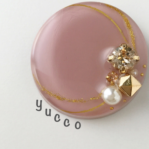 【レジンポニーフックヘアゴム帯留め】たっぷりビジュー✧‧˚濃いめピンク ◇受注制作◇【レジン＊ポニーフック・ヘアゴム・帯留め