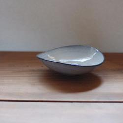 楕円の鉢　➂ 1枚目の画像