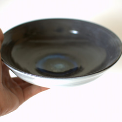黒い鉢 4枚目の画像