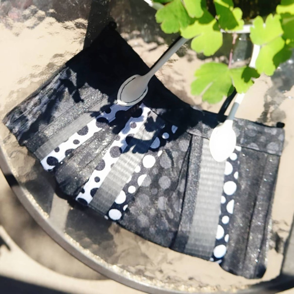 ジーンズから着物まで　ブラック　Sサイズ　夏　水玉BLACK＆WHITE  メリハリデザイン　★ルミエール 3枚目の画像