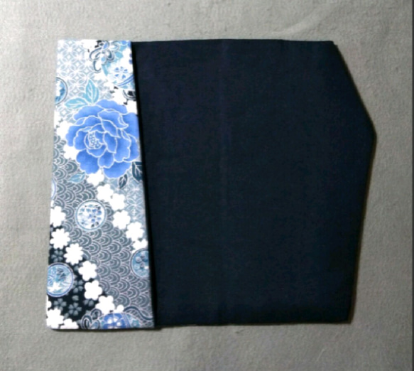 慶弔両用袱紗◆牡丹片流れシルバーブルー 3枚目の画像