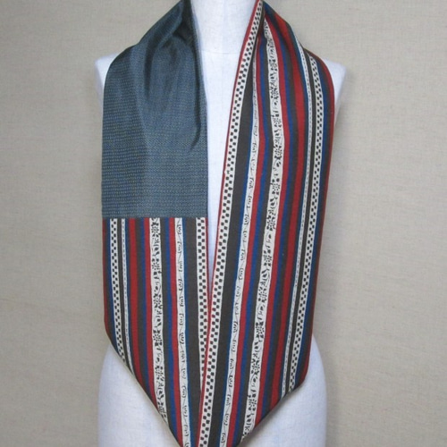 抽象模様のガーゼストール 青みがかったグレーネイビータイ製