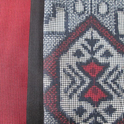 從和服製作時尚發網翻拍紅色和黑色條紋大島吹紬 第5張的照片