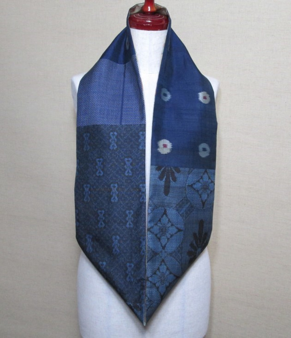 着物リメイク　モダンな抽象模様の大島紬のお洒落スヌード 4枚目の画像