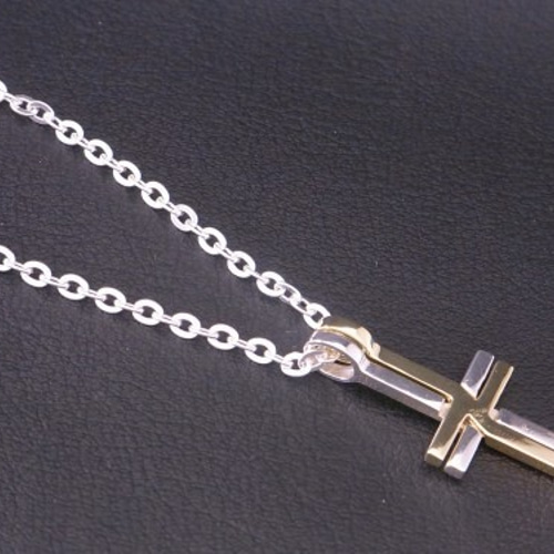 シルバー 925クロス型ペンダント 2012年刻印 シルバー 925クロス型ペンダント 2012年刻印 クロスネックレス