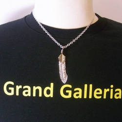 シルバー925×真鍮　ハートフェザー付きフェザーネックレス　Grand Galleria 3枚目の画像