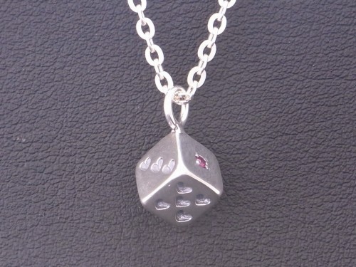 シルバー925　ハートサイコロネックレス　選べる天然石・誕生石　Grand Galleria