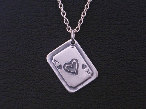 シルバー925　　ハートのエーストランプネックレス　Grand Galleria