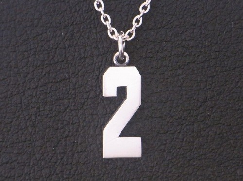 シルバー９２５　背番号「２」ネックレス　中　Grand Galleria