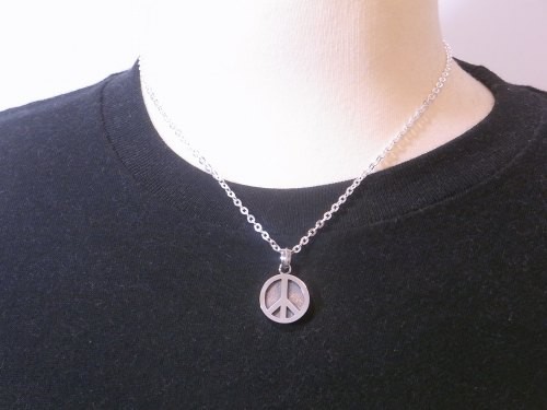 シルバー９２５　ピースマークネックレス　Grand Galleria