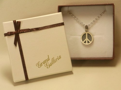 シルバー９２５　ピースマークネックレス　Grand Galleria