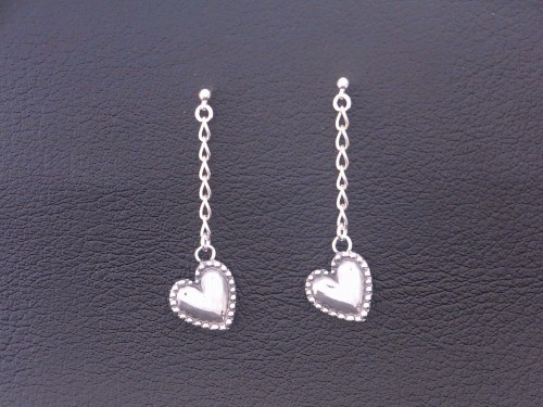 【両耳用】シルバー９２５　ハートピアス　Grand Galleria