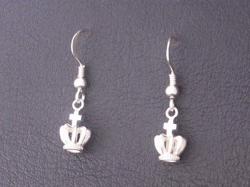 【両耳用】シルバー９２５　クラウンピアス　Grand Galleria