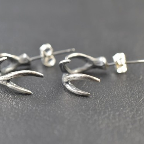 ヴィンテージ シルバー925 ピアス 両耳 両耳用】シルバー925 鹿の角ピアス Grand Galleria ピアス