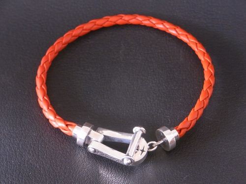 シルバー925　牛革　レザー　ホースシューブレスレット　馬蹄　15〜25cm　Grand Galleria