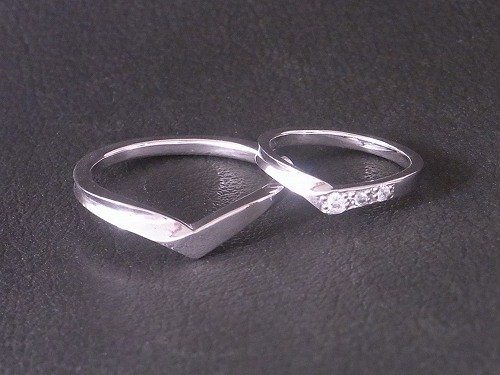 プラチナ900　結婚指輪　ペアリング　V字型マリッジリング　３〜３０号　Grand Galleria