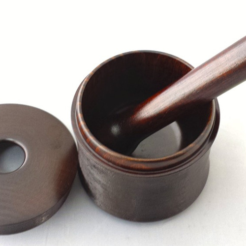 お茶やゴマを簡単に粉末に！天然木お茶ミル 千筋 すり鉢・すりこぎ