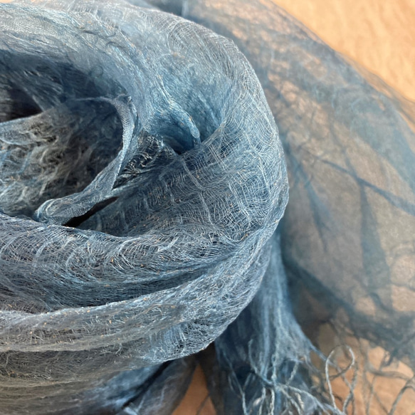 本藍染シルクオーガンジーストール（SILK100％） 4枚目の画像