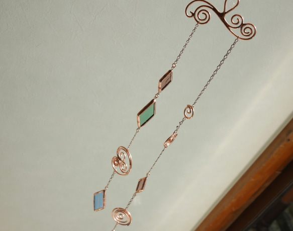 銅線とガラスの壁飾り01 4枚目の画像