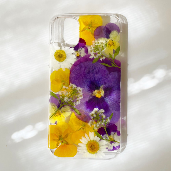 viola mix garden　～ビオラのお庭の押し花ケース　全機種対応　　 3枚目の画像