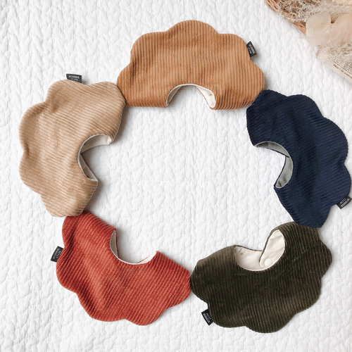 ハンドメイドスタイ コーデュロイ もくもく 選べる11色 名入れ