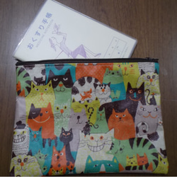 【再販】ファンキー猫のお薬手帳/母子手帳ケース（ラミネート）オレンジ系 2枚目の画像