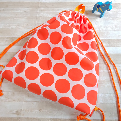 sportclothesbag_lami_01_ddc4ef