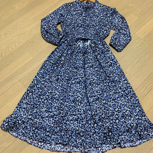 リバティ生地ハンドメイドワンピース：ブロックンハースト