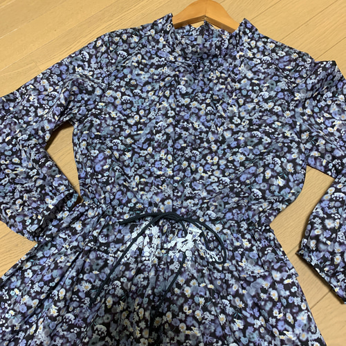 リバティ生地ハンドメイドワンピース：ブロックンハースト ワンピース  