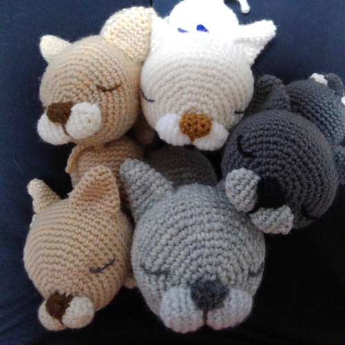 送料無料】お眠ねこさんの編みぐるみ⑥ あみぐるみ hiro3163 通販  