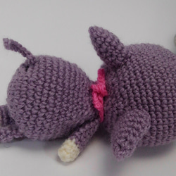 【送料無料】お眠ねこさん編みぐるみ~薄紫 2枚目の画像