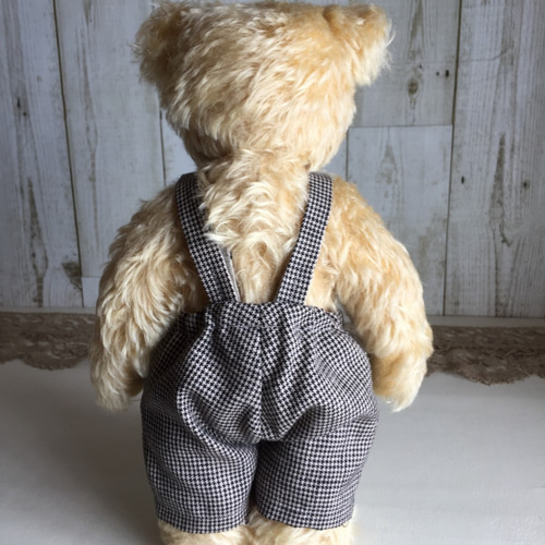 くま ぬいぐるみ クマのフカフカ サロペット 横縞レッド S