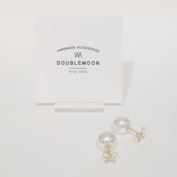 【14Kgf】 DOUBLEMOON パールキャッチのミニリボンピアス 1枚目の画像