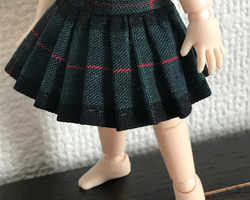 オビツ11  ブラックウォッチのプリーツスカート