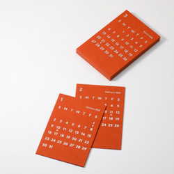 CLARA Desk Calendar 2022 Orange｜卓上カレンダー 4枚目の画像