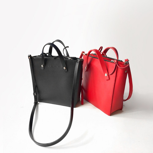 Zemoneniの黒と赤のハンドバッグショルダーバッグ サコッシュ Zemoneniの黒と赤のハンドバッグショルダーバッグ サコッシュ