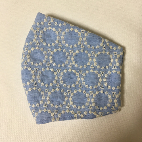 ミナペルホネン タンバリン風 刺繍生地 オックスブルー 立体