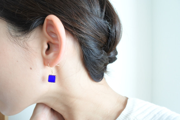 ハニーフラット ♦︎14kgfブルーアンバーピアス/イヤリング ハニーフラット ♦︎14kgfブルーアンバーピアス/イヤリング