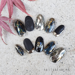 ネイルチップ ブラック ニュアンス 黒 シルバー フルオーダーネイル オーダー 成人式ネイル: ブラック×シルバーニュアンスデザインのネイルチップ