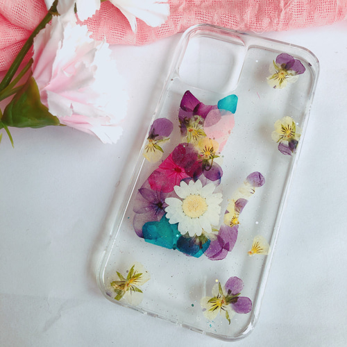 スーム⌇本物のお花のスマホケース | 先日の押し花スマホケース