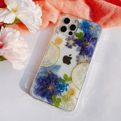 紫陽花とレモン 押し花ケース Xperia1 IV  スマホケース iPhone15/iPhone14/HUAWEI 1枚目の画像