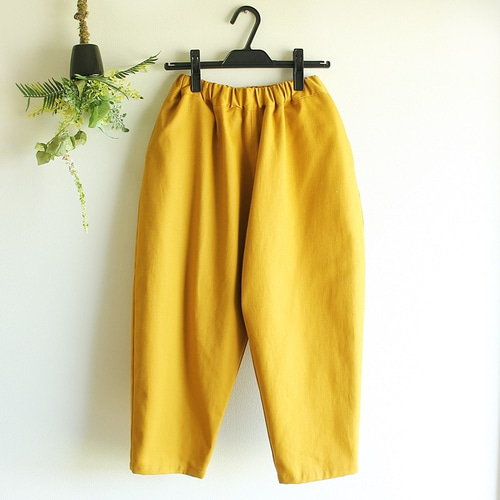 IIROT キュプラコットンバルーンパンツ IIROT/イロット｜シンプル＋αの気の利いたデザインにモードファンが