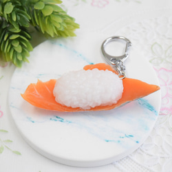 食品サンプル サーモン握り寿司 キーホルダー 4枚目の画像