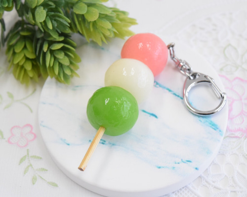 0_85f8923a610ad6f98d1c7014e6e2