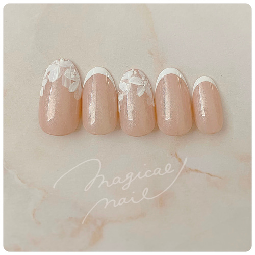 ニュアンスネイルぷっくりフラワー花フレンチ卒業式入学式結婚式成人式