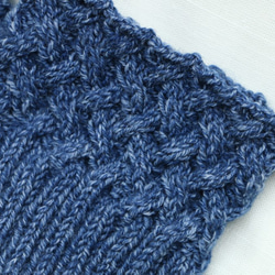 デニムルックの毛糸で編んだブ－ツトッパ－ズ 2枚目の画像