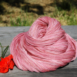 Momo Iro 手染めの極細毛糸　レース編みに最適　80% Extra Fine Merino + 20% Silk 1枚目の画像