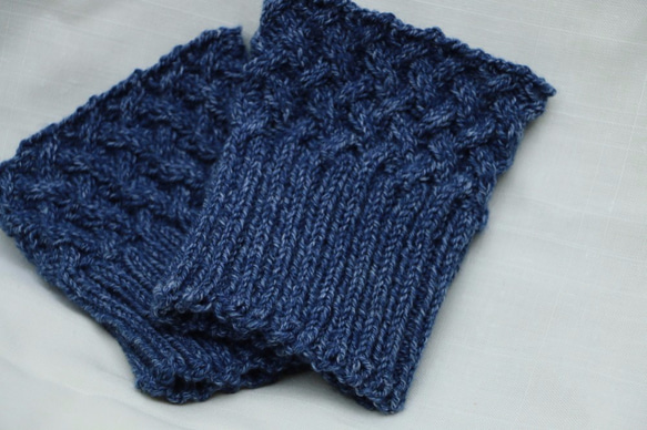 デニムルックの毛糸で編んだブ－ツトッパ－ズ（ロングブ－ツ用） 4枚目の画像